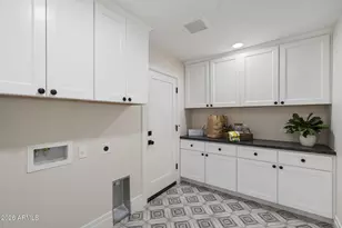 1413 E San Miguel Ave, Phoenix, AZ 85014 - Photo 27