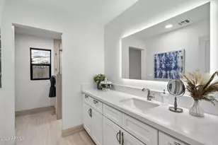 1413 E San Miguel Ave, Phoenix, AZ 85014 - Photo 31