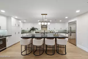 1413 E San Miguel Ave, Phoenix, AZ 85014 - Photo 11