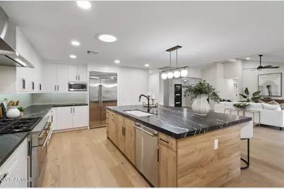 1413 E San Miguel Avenue, Phoenix, AZ 85014 - Photo 11