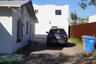 1044 E Whitton Ave, Phoenix, AZ 85014 - Photo 3