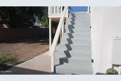 1044 E Whitton Avenue #back, Phoenix, AZ 85014 - Photo 9