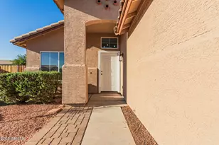 22994 W Solano Dr, Buckeye, AZ 85326 - Photo 1