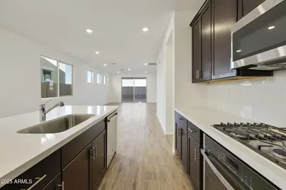 13247 N 145th Lane, Surprise, AZ 85379 - Photo 17