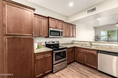 21655 N 36th Avenue #103, Glendale, AZ 85308 - Photo 5
