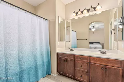 21655 N 36th Avenue #103, Glendale, AZ 85308 - Photo 11