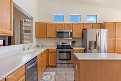 4694 E Mia Court, Gilbert, AZ 85298 - Photo 9