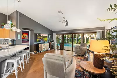 8808 W Sandra Terrace, Peoria, AZ 85382 - Photo 17