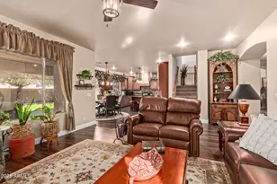 3540 S McClelland Dr, Chandler, AZ 85248 - Photo 9