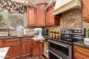 3540 S McClelland Dr, Chandler, AZ 85248 - Photo 15