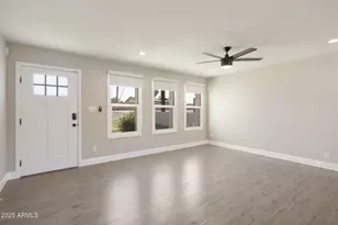 2702 N 60th St, Scottsdale, AZ 85257 - Photo 3