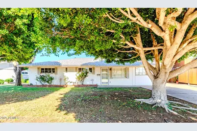 2124 W Pinchot Avenue, Phoenix, AZ 85015 - Photo 1