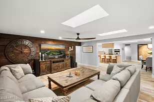 4037 E Minnezona Ave, Phoenix, AZ 85018 - Photo 11