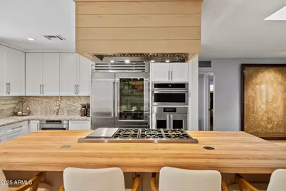 4037 E Minnezona Avenue, Phoenix, AZ 85018 - Photo 19