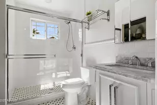 4037 E Minnezona Ave, Phoenix, AZ 85018 - Photo 39