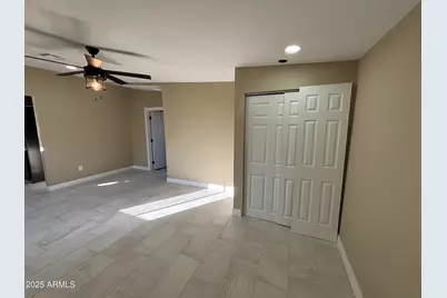 1044 E Whitton Avenue #Front, Phoenix, AZ 85014 - Photo 21