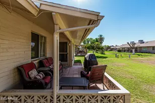 10439 W Saratoga Cir, Sun City, AZ 85351 - Photo 17