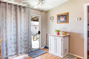 11549 W Stagecoach Rd, Arizona City, AZ 85123 - Photo 9