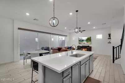 280 E Aster Drive, Chandler, AZ 85286 - Photo 9