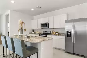 12580 W Mountain Vw Dr, Avondale, AZ 85323 - Photo 9