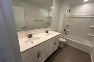 40471 W Sunland Dr, Maricopa, AZ 85138 - Photo 3