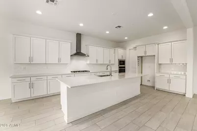 18158 W Watkins Street, Goodyear, AZ 85338 - Photo 3