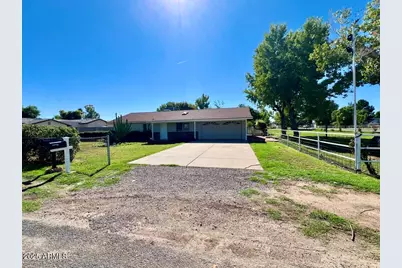 13815 E Shannon Street, Gilbert, AZ 85295 - Photo 1