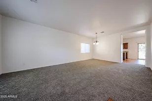 5318 W Maldonado Rd, Laveen, AZ 85339 - Photo 7