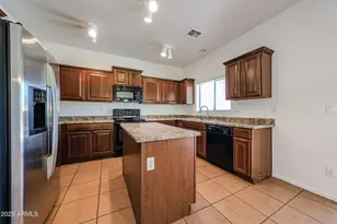 5318 W Maldonado Rd, Laveen, AZ 85339 - Photo 21