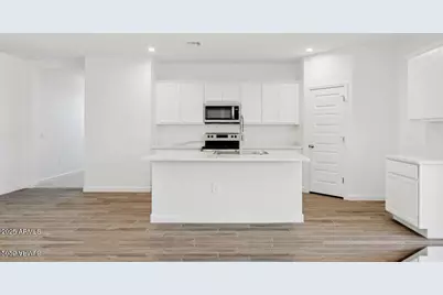 2263 W Sebring Avenue, Apache Junction, AZ 85120 - Photo 5