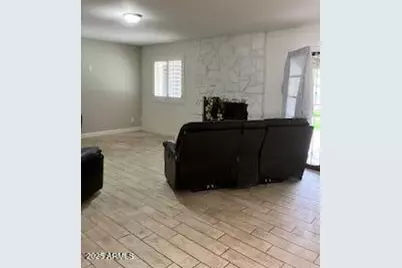 5527 W Morten Avenue, Glendale, AZ 85301 - Photo 5