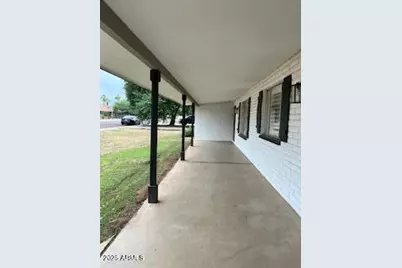 5527 W Morten Avenue, Glendale, AZ 85301 - Photo 11