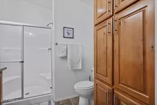 8865 E Baseline Rd, Mesa, AZ 85209 - Photo 15