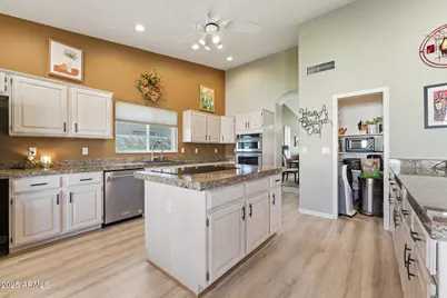 9230 E Diamond Drive, Sun Lakes, AZ 85248 - Photo 5