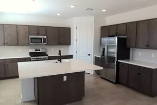 15159 W Gray Fox Trl, Surprise, AZ 85387 - Photo 11