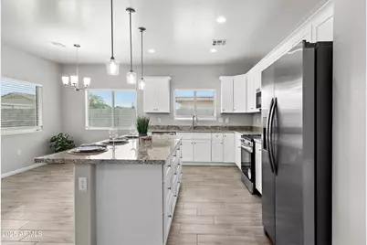 10574 W Cove Circle, Arizona City, AZ 85123 - Photo 7