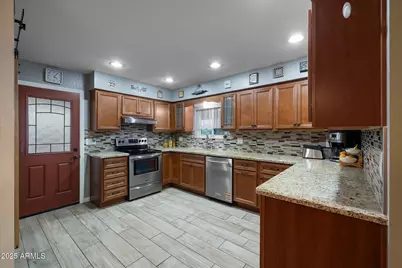 150 E Jasmine Street, Mesa, AZ 85201 - Photo 3