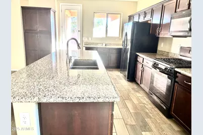 17123 W Orchid Lane, Waddell, AZ 85355 - Photo 5