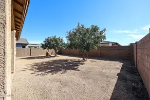 17123 W Orchid Ln, Waddell, AZ 85355 - Photo 33