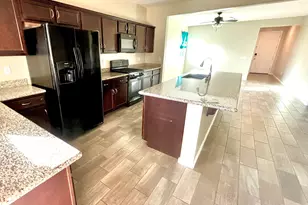 17123 W Orchid Ln, Waddell, AZ 85355 - Photo 7