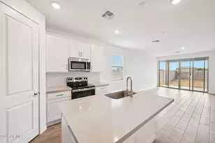 18187 W La Senda Dr, Surprise, AZ 85387 - Photo 11