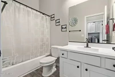 10154 E Nichols Avenue, Mesa, AZ 85209 - Photo 23