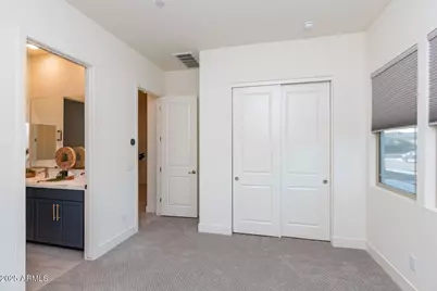 13321 W Dale Lane, Peoria, AZ 85383 - Photo 5