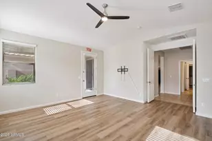 3911 E Sourwood Dr, Gilbert, AZ 85298 - Photo 21