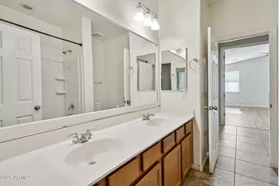 3911 E Sourwood Drive, Gilbert, AZ 85298 - Photo 29