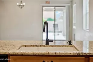 3911 E Sourwood Dr, Gilbert, AZ 85298 - Photo 9