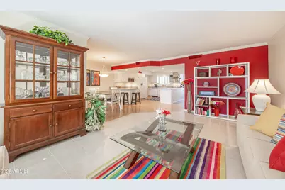 10927 W White Mountain Road, Sun City, AZ 85351 - Photo 13