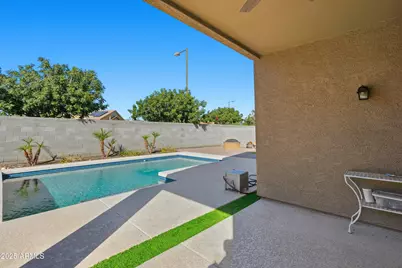 23746 W Hess Avenue, Buckeye, AZ 85326 - Photo 33