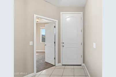 23746 W Hess Avenue, Buckeye, AZ 85326 - Photo 7