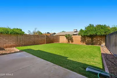 2226 E Diamond Avenue, Mesa, AZ 85204 - Photo 31